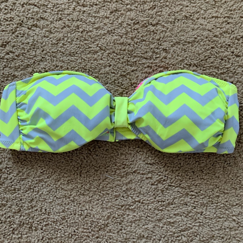 Neon strapless bikini top